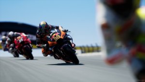 MotoGP 24 скачать торрент